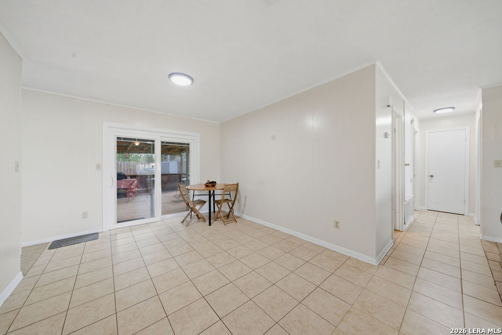 365 State Highway 95 Elgin, TX 78621 - Photo 14 of 34 Gallery Image 14