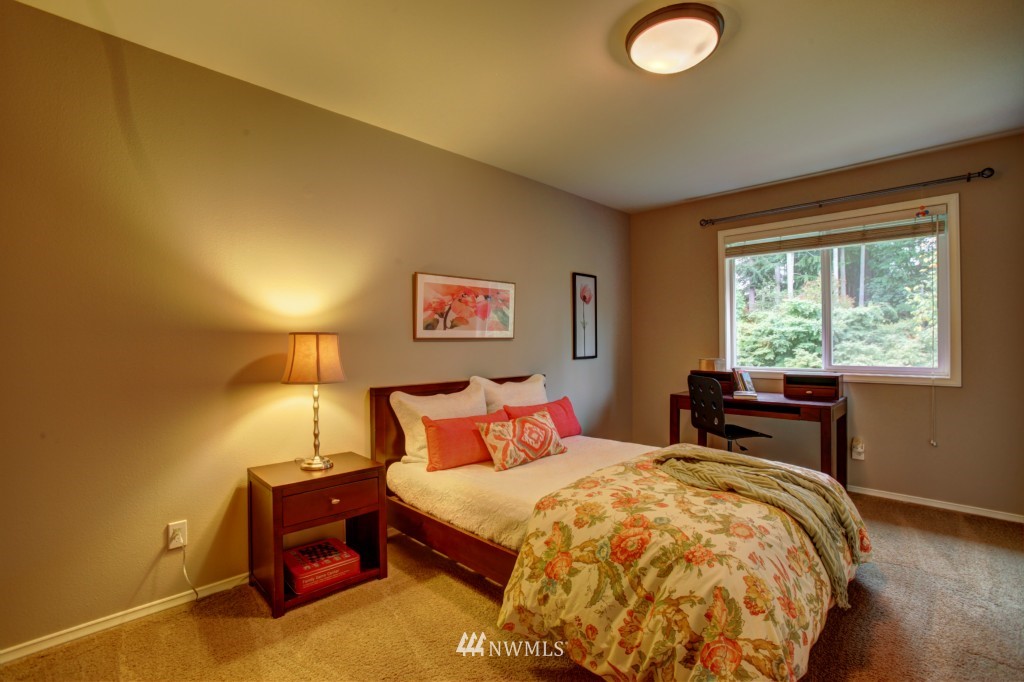 22110 52nd Avenue Southeast Bothell, WA 98021 - Photo 12 of 24