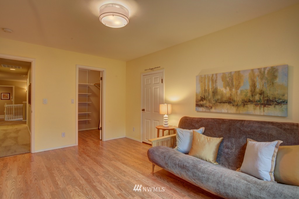 22110 52nd Avenue Southeast Bothell, WA 98021 - Photo 14 of 24