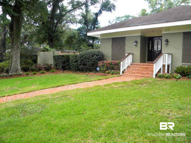 4 Ashley Drive Mobile, AL 36608 - Photo 3 of 23 4 ASHLEY DRIVE