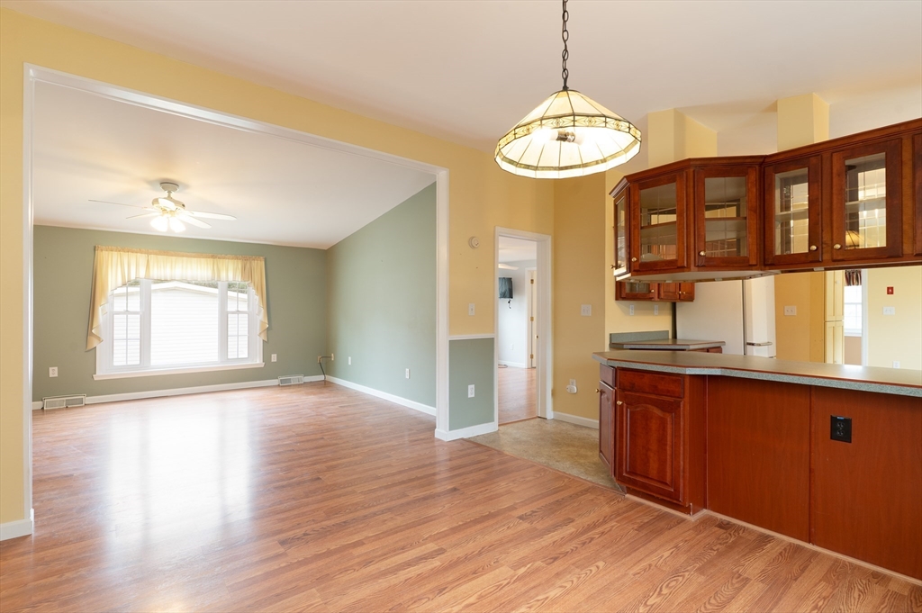18 Fox Run Brookfield, MA 01506 - Photo 15 of 40