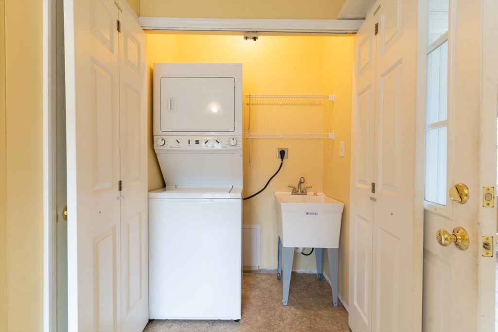 18 Fox Run Brookfield, MA 01506 - Photo 30 of 40