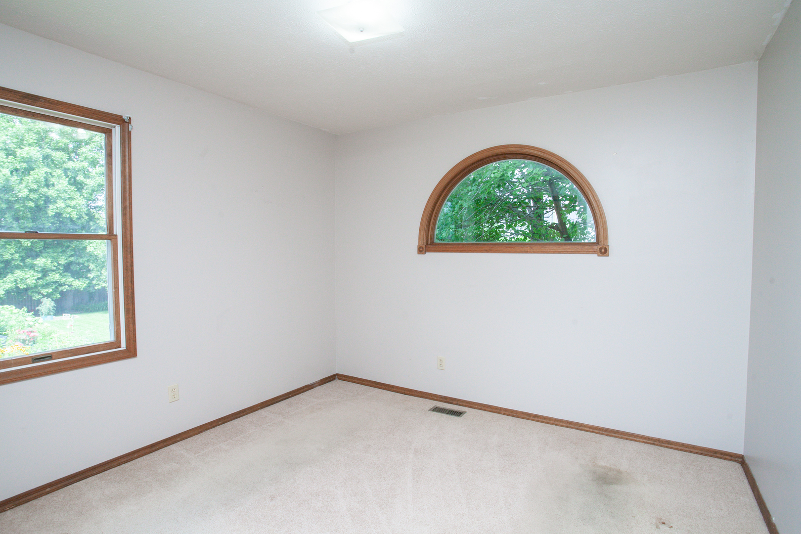 606 Carriage Hills Road Normal, IL 61761 - Photo 19 of 42
