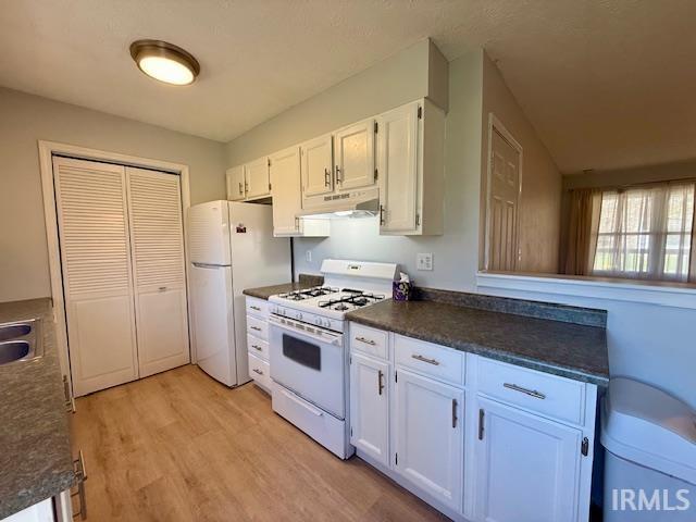 5932 Catherine Street Bloomington, IN 47403 - Photo 6 of 28