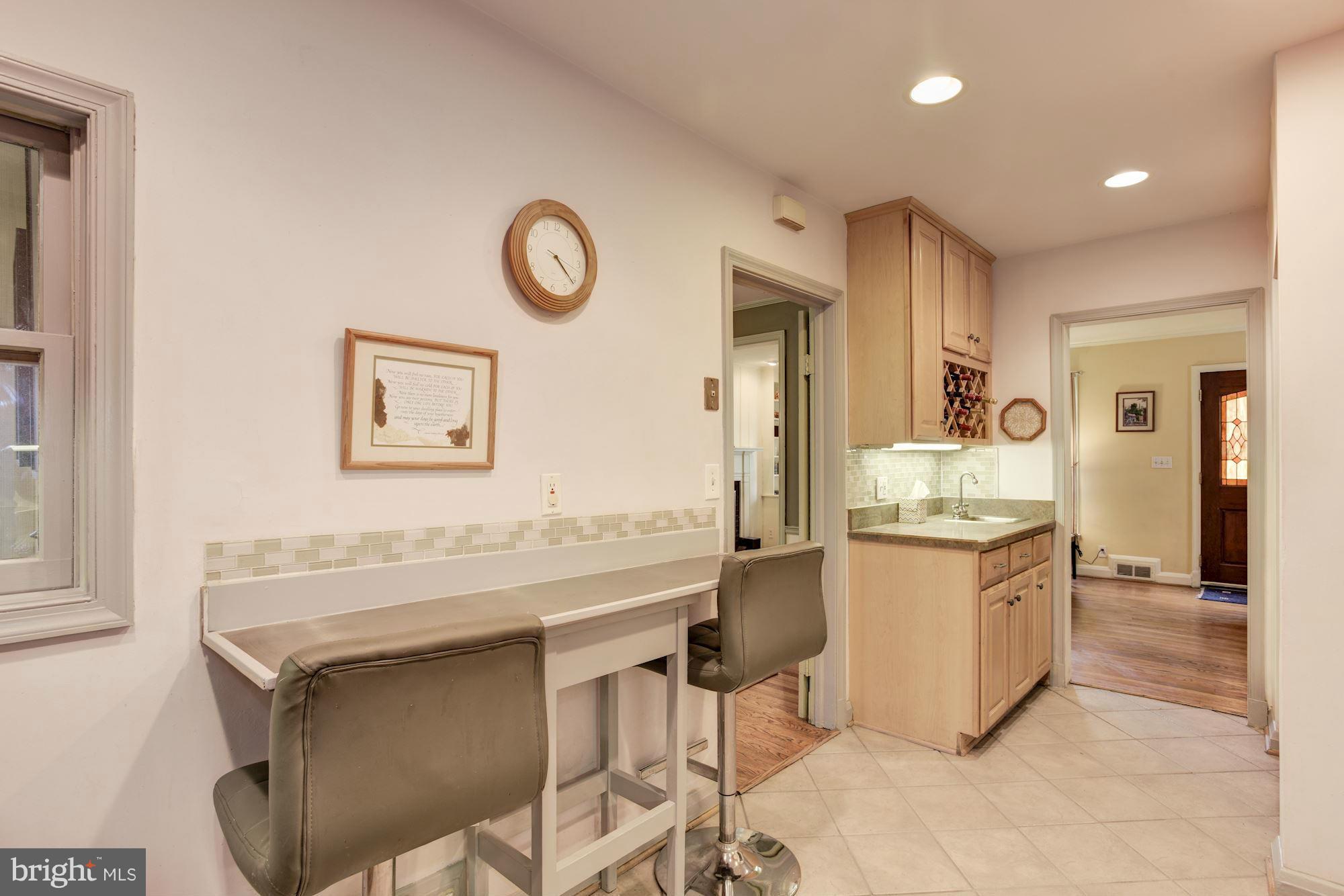 911 Litchfield Road Baltimore, MD 21239 - Photo 14 of 30 Great counter space.