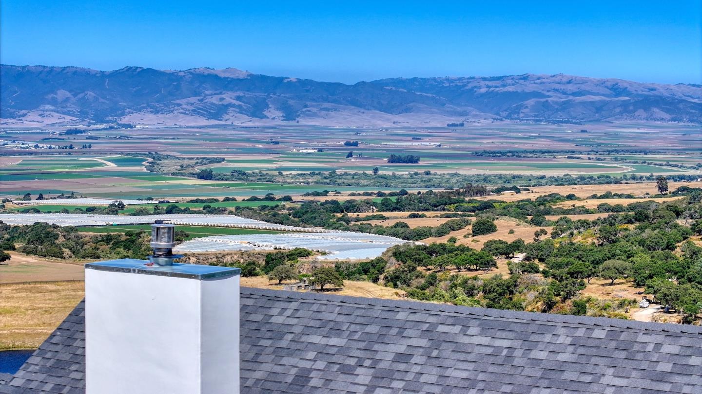 228 Pine Canyon Road Salinas, CA 93908 - Photo 3 of 67