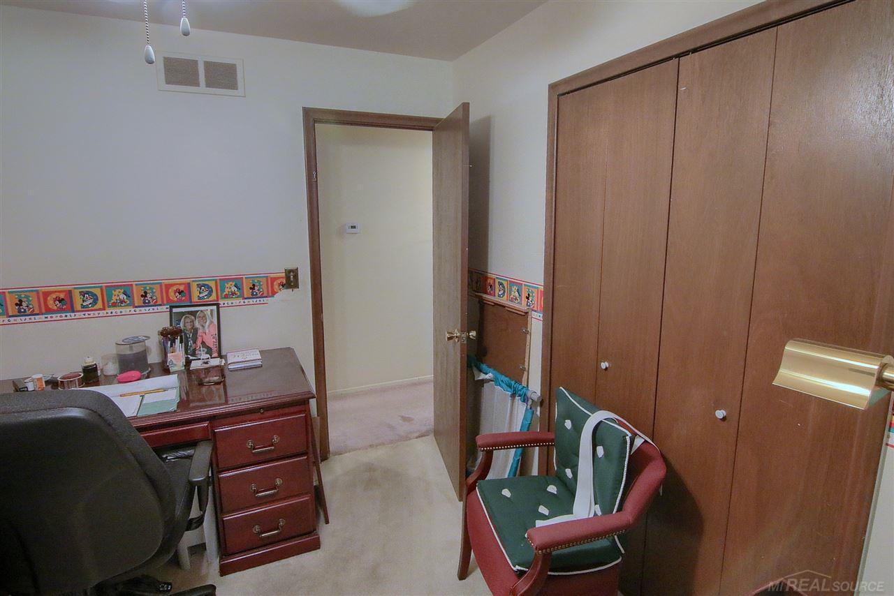 35388 Shell Drive Sterling Heights, MI 48310 - Photo 24 of 33