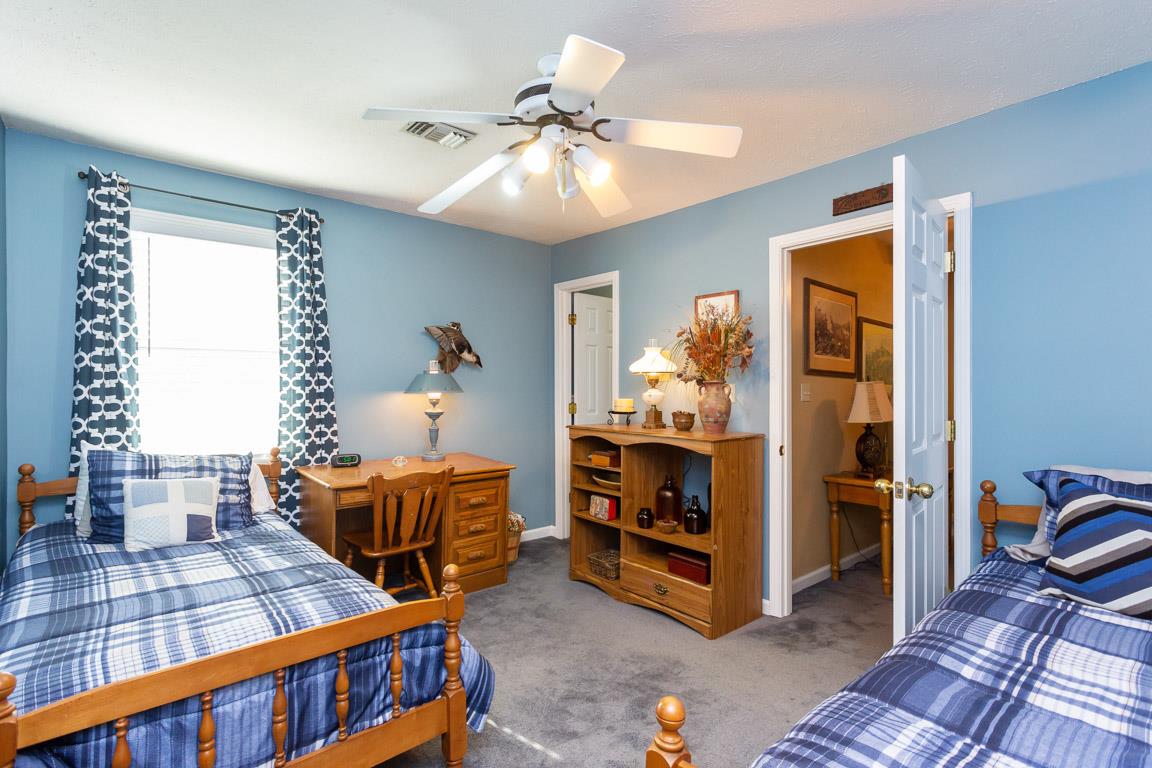2120 Cairo Bend Road Lebanon, TN 37087 - Photo 16 of 30 a room with furniture and chandelier
