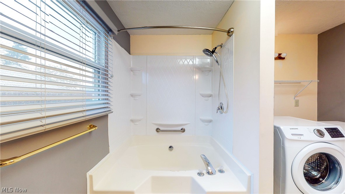 347 South Ridge Drive Cleveland, OH 44109 - Photo 27 of 35 Gallery Image 27