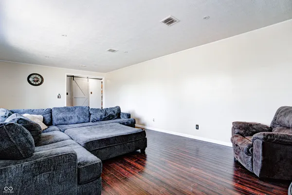 $299,900 | 2122 Norwood Drive, Anderson, IN 46012