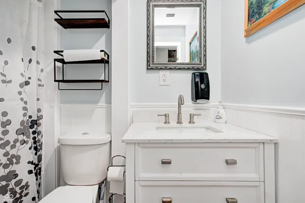 $299,900 | 2122 Norwood Drive, Anderson, IN 46012