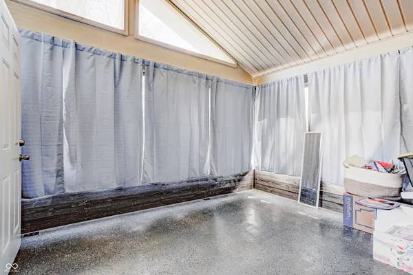 $299,900 | 2122 Norwood Drive, Anderson, IN 46012