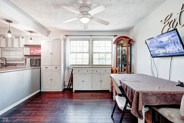 $299,900 | 2122 Norwood Drive, Anderson, IN 46012