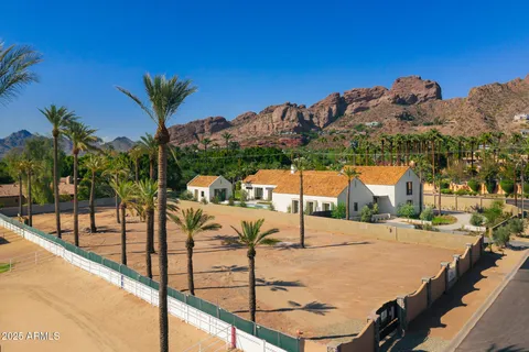 $3,500,000 | 4550 North Rubicon Avenue, Unit 1, Phoenix, AZ 85018