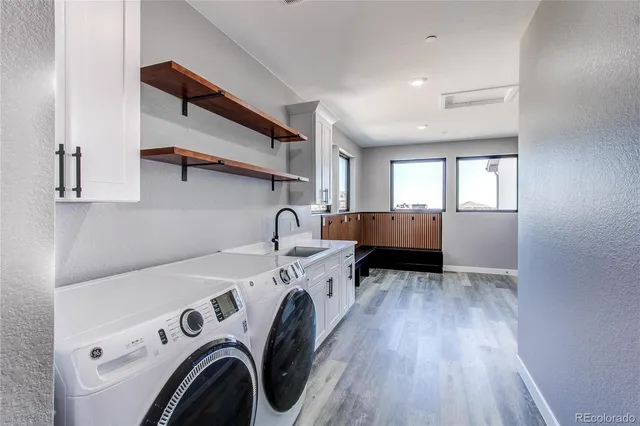 $1,289,950 | 56520 East 74th Drive, Strasburg, CO 80136