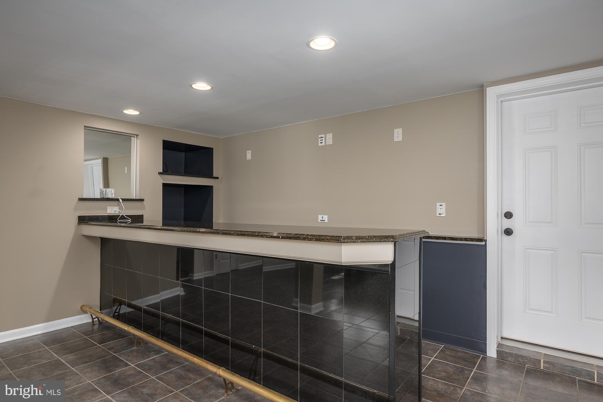8469 Kenton Road Pasadena, MD 21122 - Photo 45 of 61 Gallery Image 45