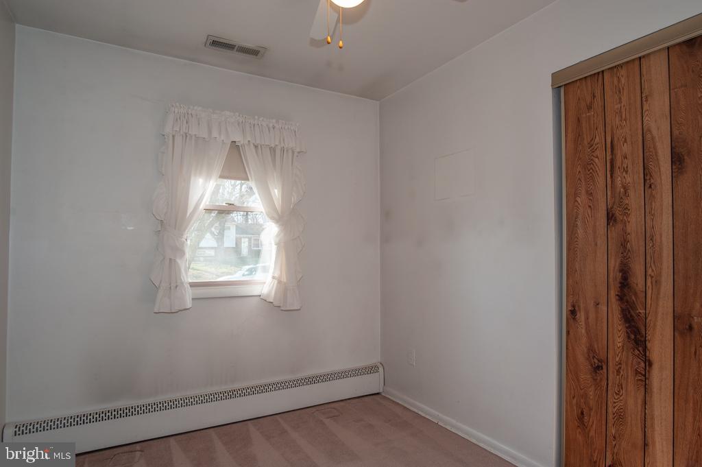 6307 Climbhill Road Alexandria, VA 22310 - Photo 11 of 17 Third Bedroom