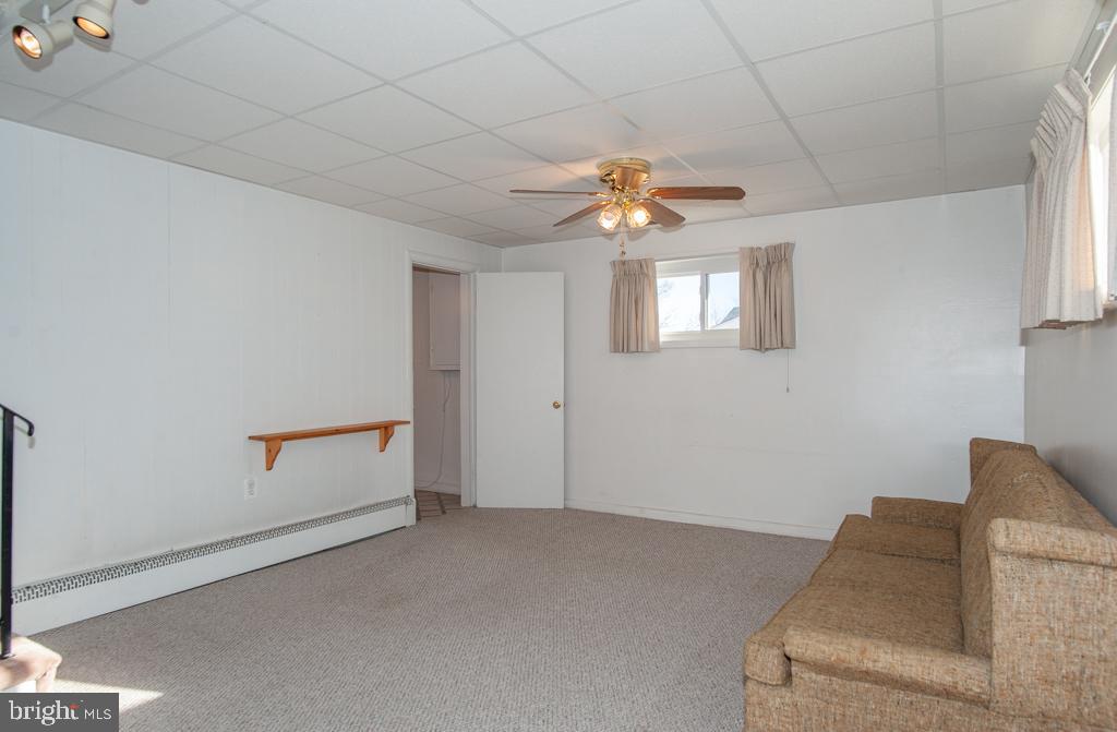 6307 Climbhill Road Alexandria, VA 22310 - Photo 13 of 17 Rec Room