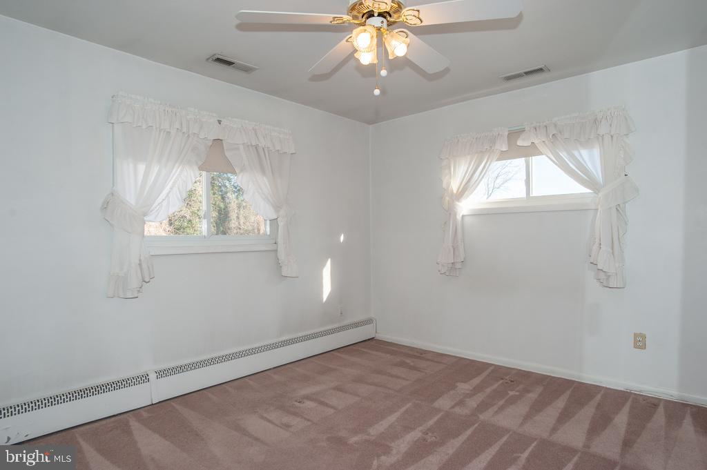 6307 Climbhill Road Alexandria, VA 22310 - Photo 9 of 17 Master Bedroom
