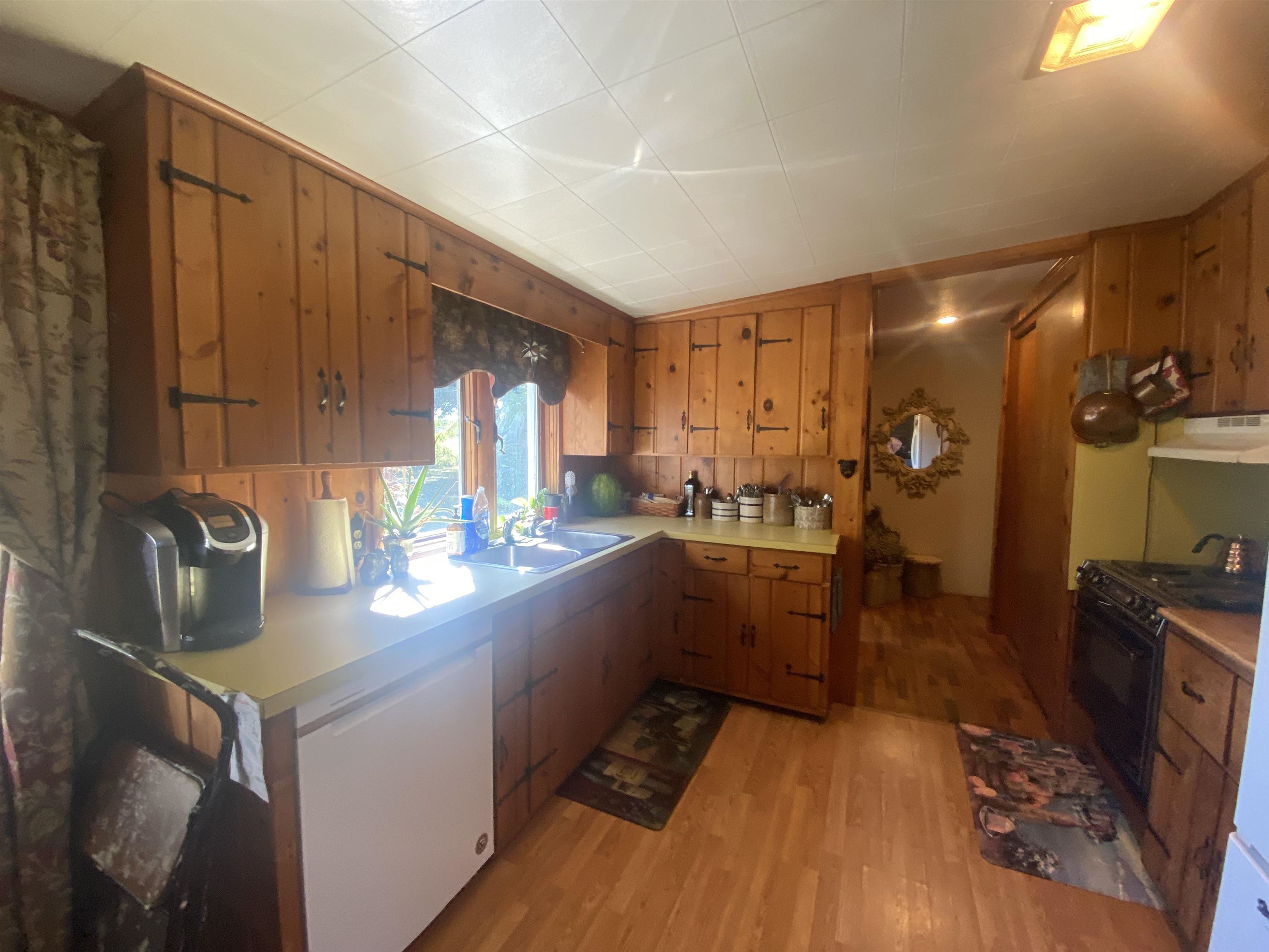2335 South State Road Corunna, MI 48817 - Photo 10 of 18 50090112-9.JPG