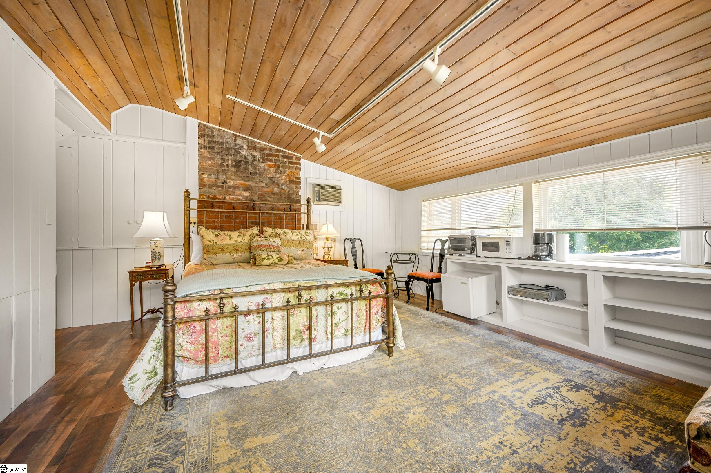 936 Golden Road Columbus, NC 28722 - Photo 21 of 39 Gallery Image 21