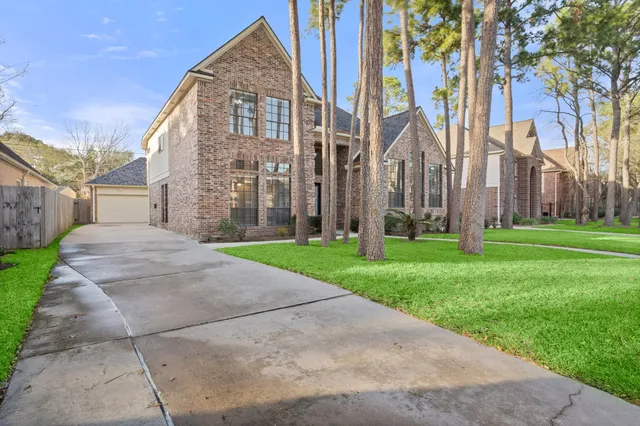 $454,900 | 8222 Redchurch Drive, Spring, TX 77379