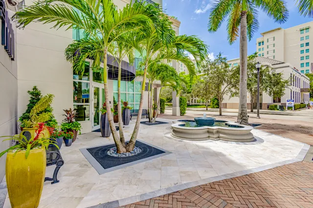 $4,250 | 600 South Dixie Highway, Unit 141, West Palm Beach, FL 33401