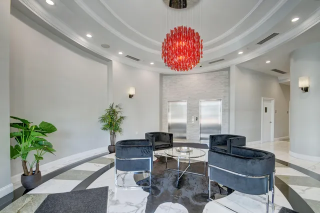 $4,250 | 600 South Dixie Highway, Unit 141, West Palm Beach, FL 33401