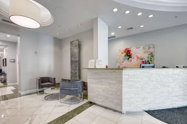 $4,250 | 600 South Dixie Highway, Unit 141, West Palm Beach, FL 33401