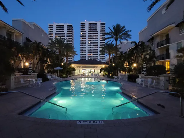 $4,250 | 600 South Dixie Highway, Unit 141, West Palm Beach, FL 33401