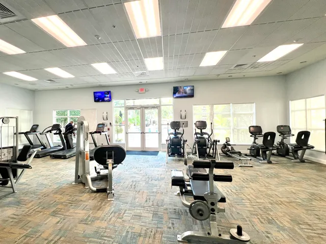 $4,250 | 600 South Dixie Highway, Unit 141, West Palm Beach, FL 33401