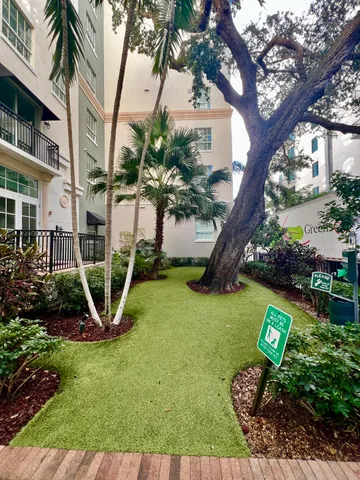$4,250 | 600 South Dixie Highway, Unit 141, West Palm Beach, FL 33401