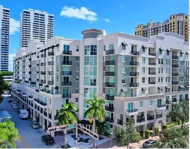 $4,250 | 600 South Dixie Highway, Unit 141, West Palm Beach, FL 33401