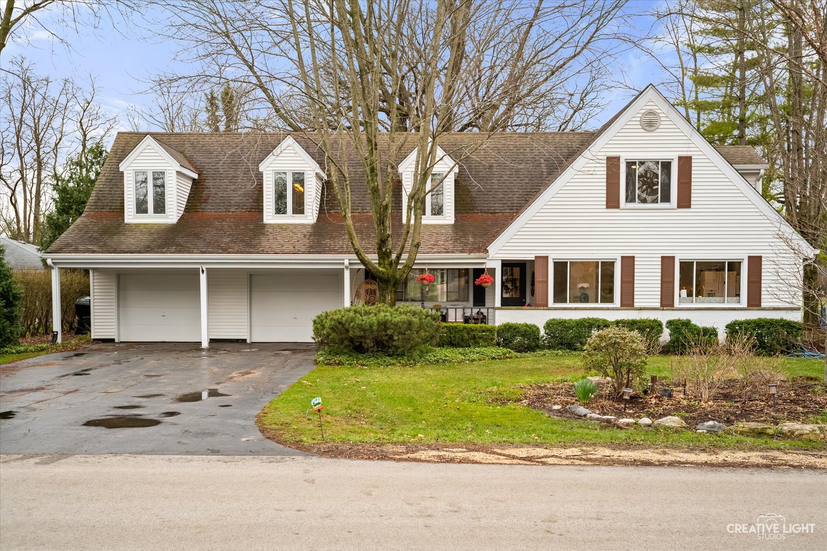 93 Golfview Road Lake Zurich, IL 60047 - Photo 1 of 26