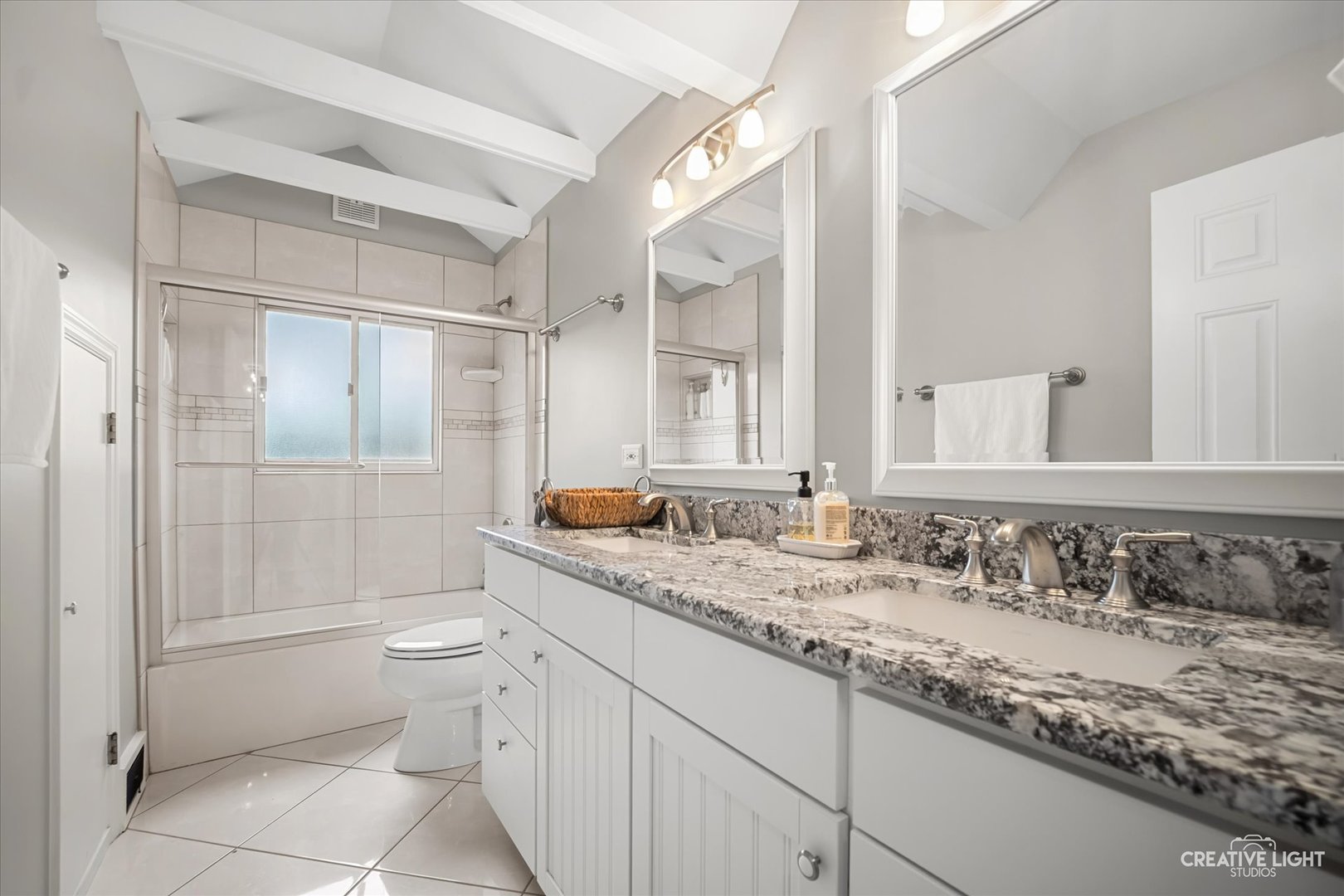 93 Golfview Road Lake Zurich, IL 60047 - Photo 14 of 26