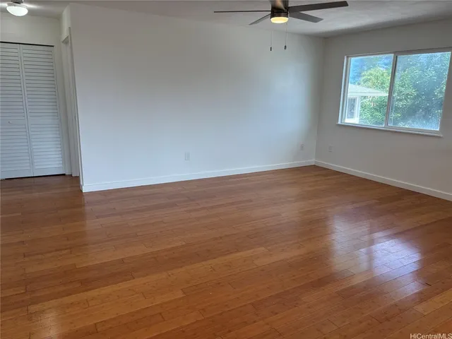 $2,400 | 54-18 Haukoi Place, Unit UPSTAIRS, Hauula, HI 96717