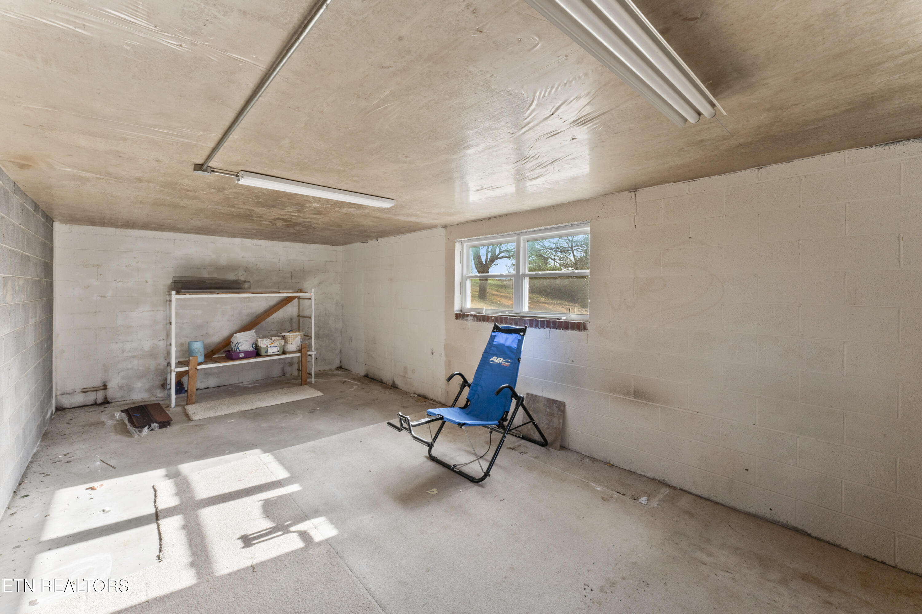 145 Short Street Kingston, TN 37763 - Photo 22 of 29 DSC01298