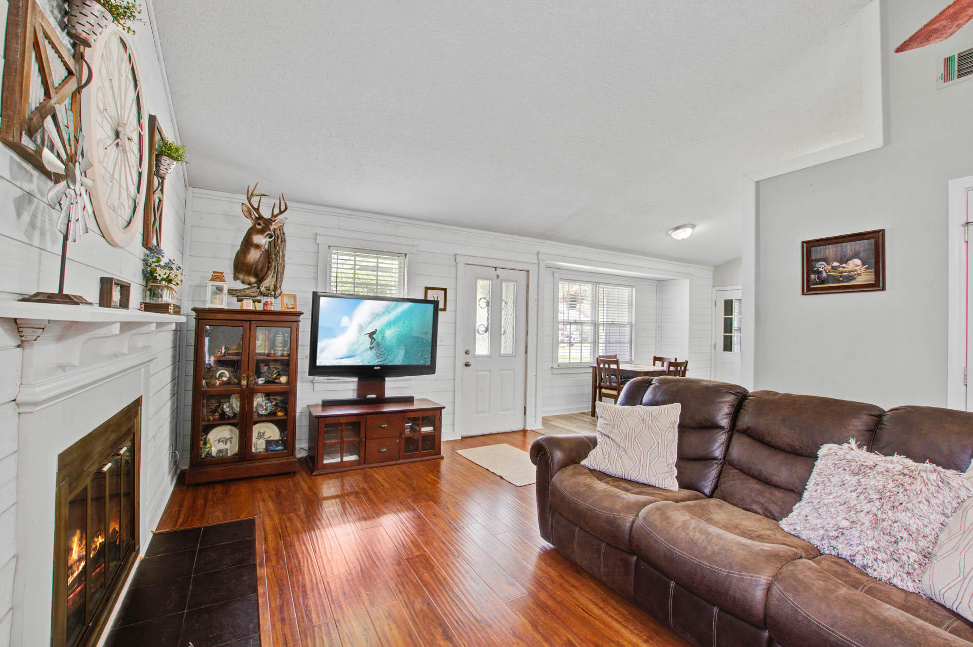 111 Manchester Road Summerville, SC 29486 - Photo 5 of 18 CalSiglerPhotography-111Manchester (8)
