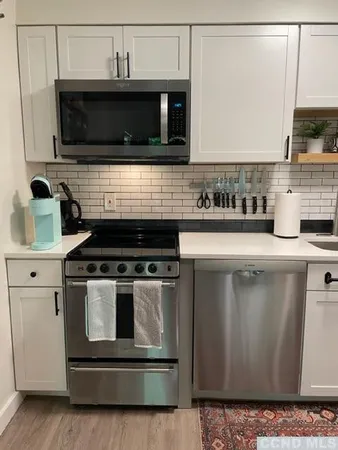 $240,000 | 64 Highlands Lane, Unit D 2, Hunter, NY 12442