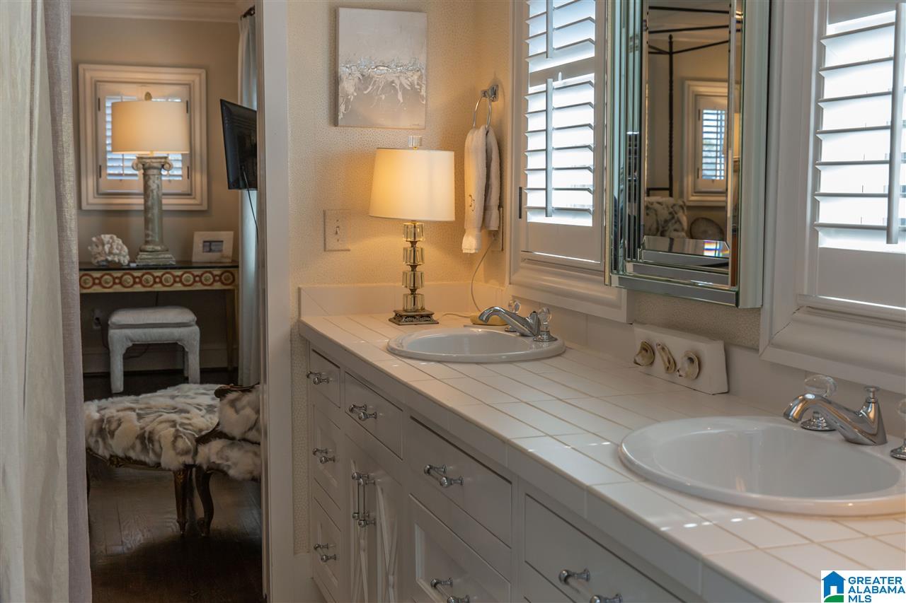 3228 Carlisle Road Birmingham, AL 35213 - Photo 29 of 49