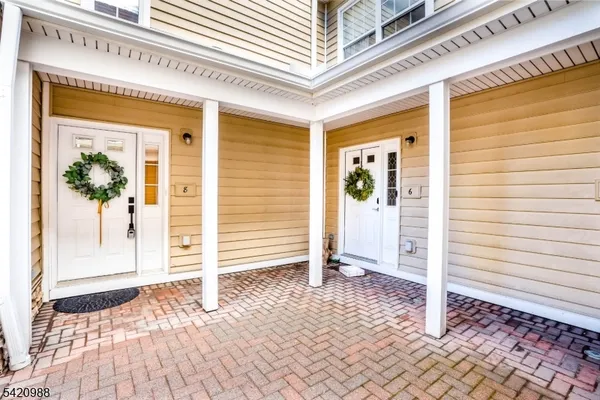 $3,300 | 8 Springholm Drive, Berkeley Heights, NJ 07922