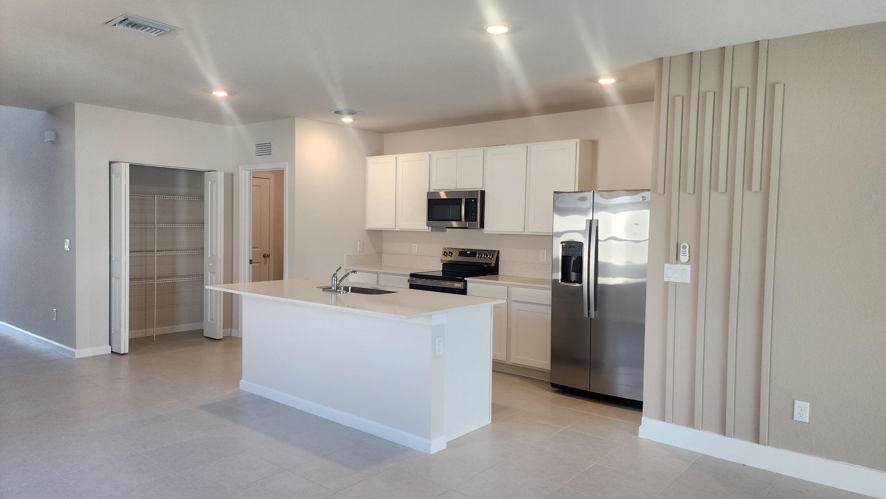 799 Carlyle Way Fort Pierce, FL 34947 - Photo 3 of 37 20251217_135810