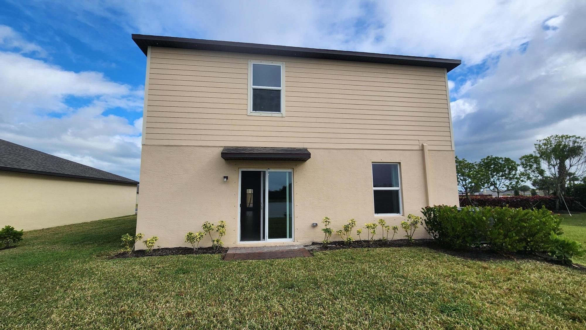 799 Carlyle Way Fort Pierce, FL 34947 - Photo 35 of 37 20251216_134929