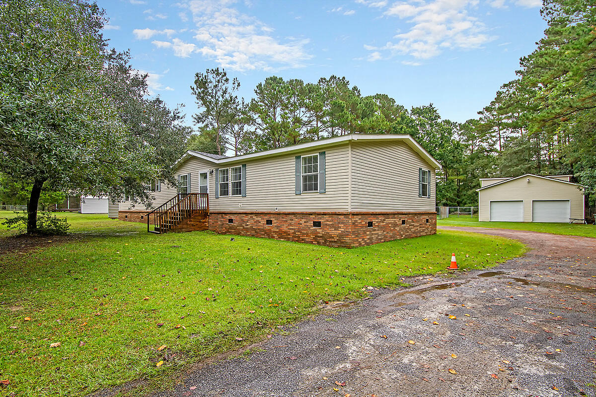 546 Farrell Street Moncks Corner, SC 29461 - Photo 1 of 37 CREM_546 Farrell_001
