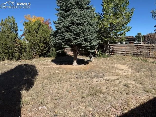 $332,500 | 2410 Cather Court, Colorado Springs, CO 80916