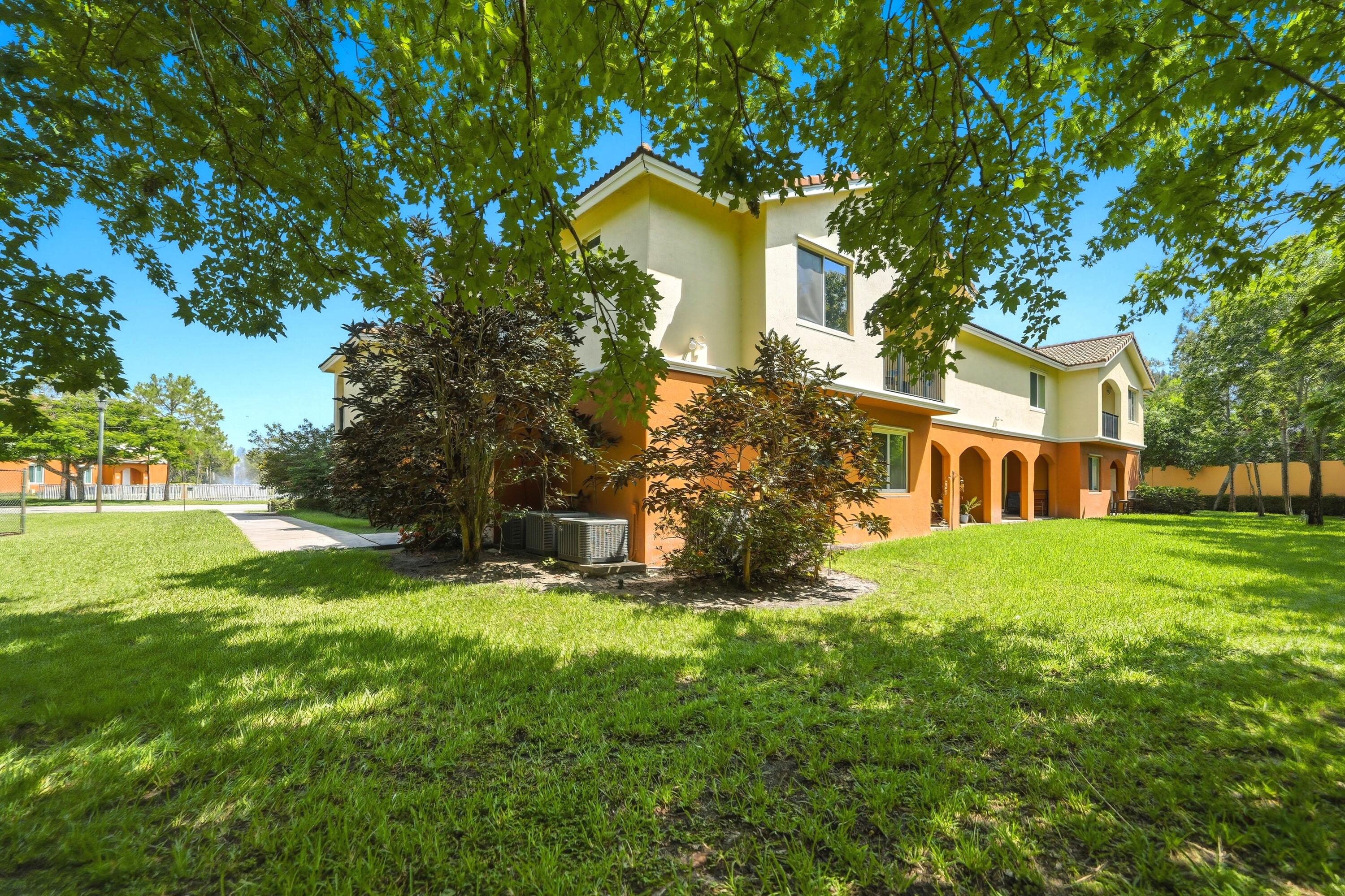 58 Southeast Palermo, Unit 104 Stuart, FL 34994 - Photo 26 of 37 58-print-58-se-palermo-ct-104
