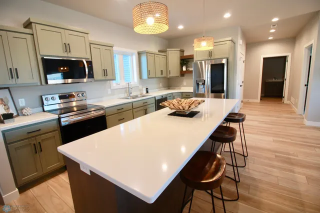 $398,000 | 109 16th Street North, Breckenridge, MN 56520