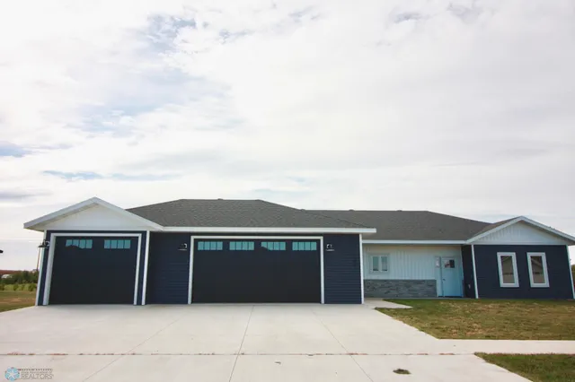 $398,000 | 109 16th Street North, Breckenridge, MN 56520