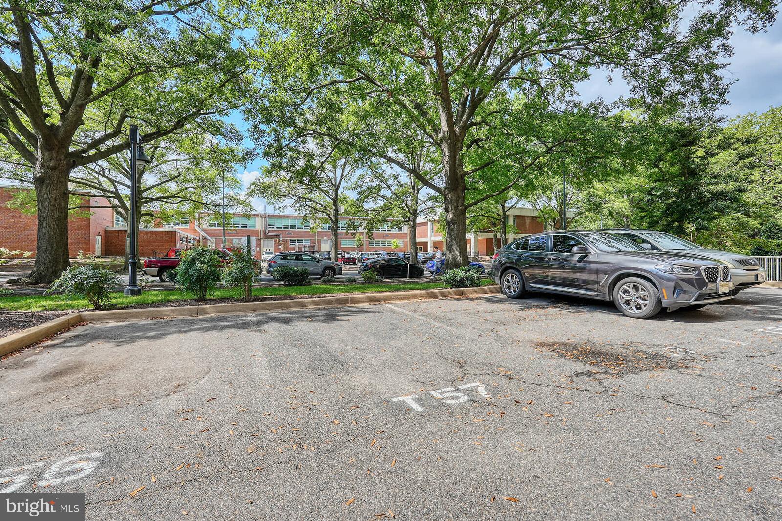 800 4th Street Southwest, Unit S623 Washington, DC 20024 - Photo 38 of 49 a car parked in front of a building