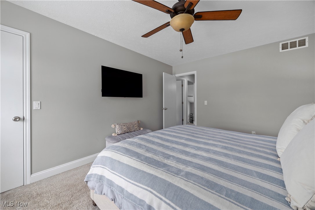 8447 Hendricks Road Mentor, OH 44060 - Photo 22 of 32